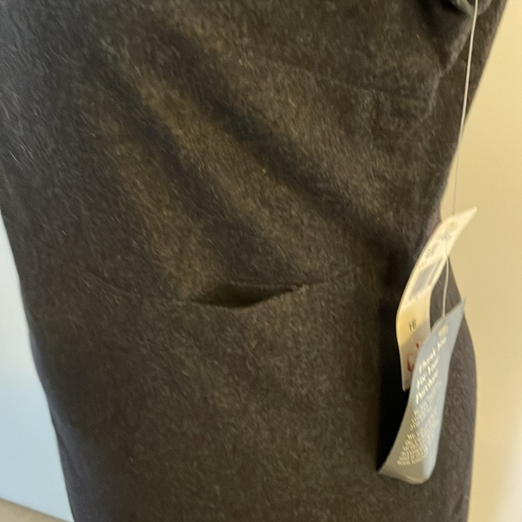 EVAN-PICONE -Gray/Black wool short sleeve Shift Dress. NWTags! - Picture 7 of 10